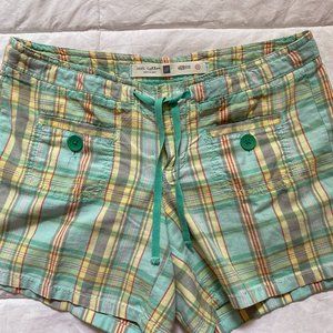 GAP 100% Cotton 69 Plaid shorts
